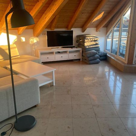 City Dachterassenwohnung Rosenheim Bagian luar foto