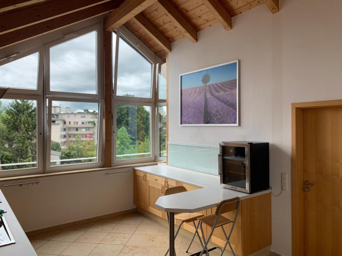 City Dachterassenwohnung Rosenheim Bagian luar foto