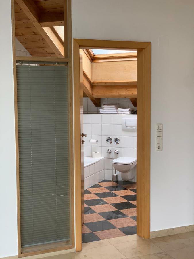 City Dachterassenwohnung Rosenheim Bagian luar foto